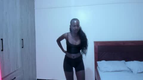 Snapshot of zara411 chatting on June 2026 05:52:01 PM Zara online show from June 2026 05:52:01 PM