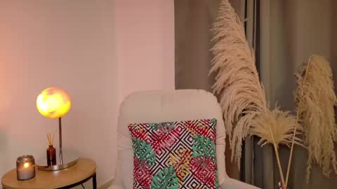 Snapshot of zara_nova chatting on May 2026 02:46:02 PM Zara Nova online show from May 2026 02:46:02 PM