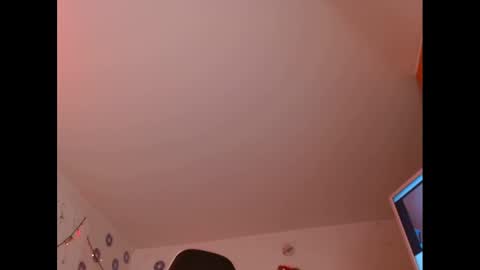 Snapshot of zarabby_skuirt chatting on January 2025 02:56:02 AM Zarabby online show from January 2025 02:56:02 AM