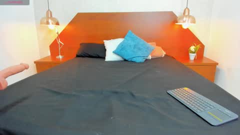 Zara  online show from December 2025 12:11:02 PM