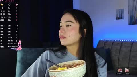 zaradames_ online show from November 2025 03:32:02 AM