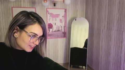 Snapshot of zarcasutra_t chatting on May 2026 01:49:01 PM Isabella online show from May 2026 01:49:01 PM