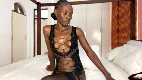 zaria_amara online show from July 2026 12:22:02 PM