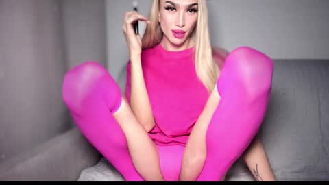 ZARINA online show from December 2024 09:08:02 PM