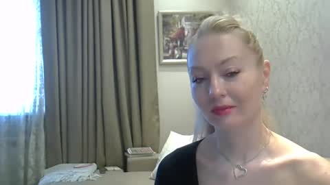 Zarina Swift online show from January 2025 04:50:01 AM