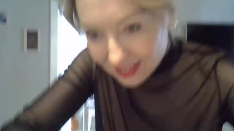 Zarina Swift online show from April 2026 04:52:01 AM