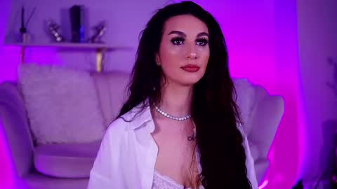 Mira online show from April 2026 03:20:02 AM