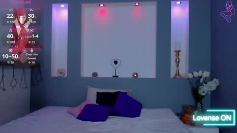 Karolyne online show from December 2025 11:15:01 AM