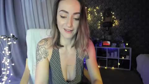 Snapshot of zefir_ka_ chatting on December 2024 01:11:01 PM Zefir ka online show from December 2024 01:11:01 PM