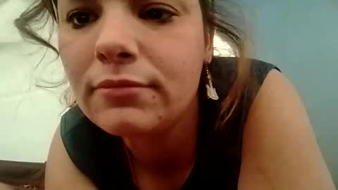 KENDAL Kaylee online show from December 2025 07:10:01 PM