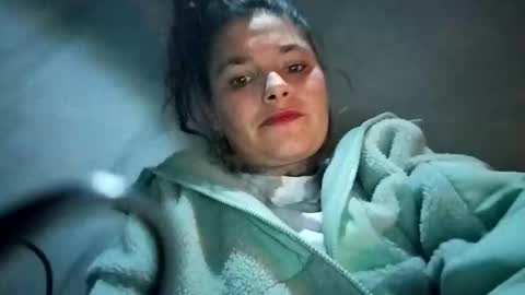 KENDAL Kaylee online show from December 2025 08:00:01 AM