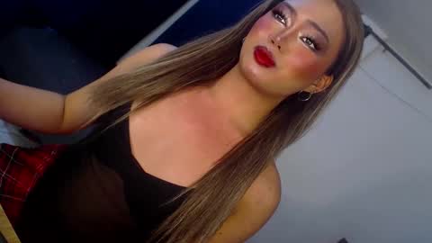 zemi_max online show from March 2026 08:53:01 AM