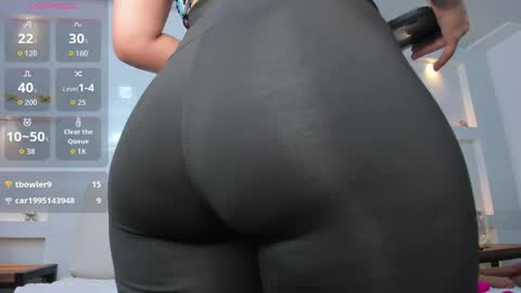 Snapshot of zenda_evans chatting on May 2026 03:47:02 AM Zenda Evans online show from May 2026 03:47:02 AM