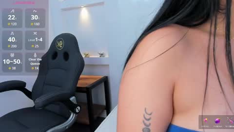 Snapshot of zenda_evans chatting on May 2026 02:18:01 AM Zenda Evans online show from May 2026 02:18:01 AM