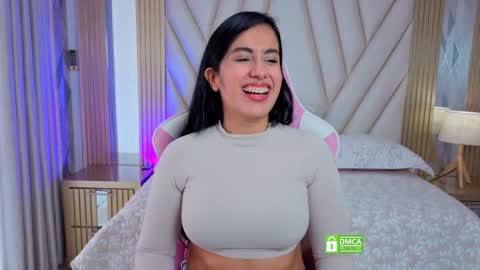 Zendaya  online show from November 2025 12:04:01 PM