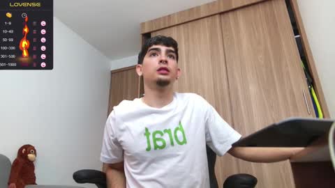 Zenn online show from December 2024 12:07:02 PM