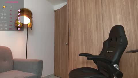 Zenn online show from January 2025 01:10:01 PM