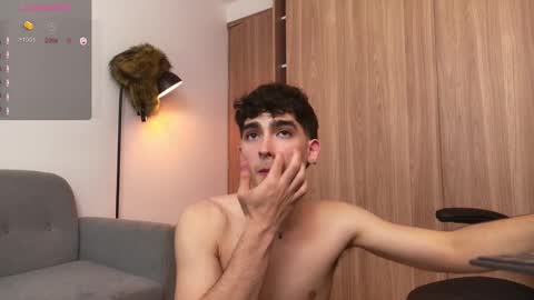 Zenn online show from February 2025 04:33:01 PM