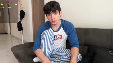 Zenn online show from September 2025 12:53:01 PM