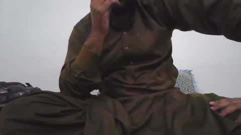 Snapshot of zes6363 chatting on October 2025 06:28:02 PM zes6363 online show from October 2025 06:28:02 PM