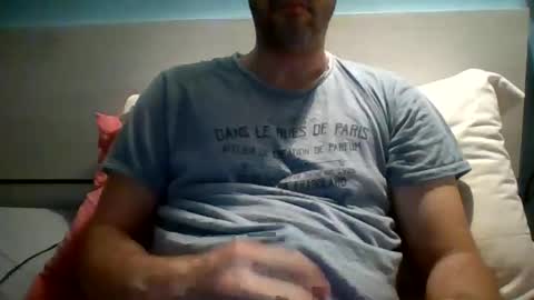 Snapshot of zeus00811 chatting on October 2025 05:44:02 AM zeus online show from October 2025 05:44:02 AM