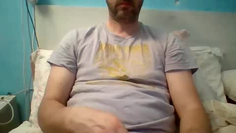 Snapshot of zeus00811 chatting on April 2026 04:45:01 AM zeus online show from April 2026 04:45:01 AM