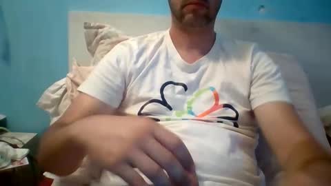 Snapshot of zeus00811 chatting on June 2026 04:47:01 AM zeus online show from June 2026 04:47:01 AM