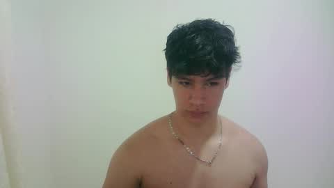 zeus_183 online show from March 2026 03:45:02 AM