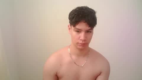 zeus_183 online show from April 2026 03:17:02 PM