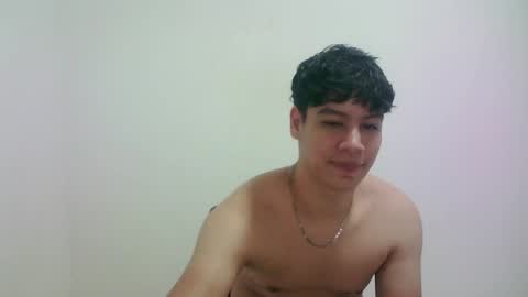 Snapshot of zeus_183 chatting on April 2026 02:25:01 AM zeus_183 online show from April 2026 02:25:01 AM