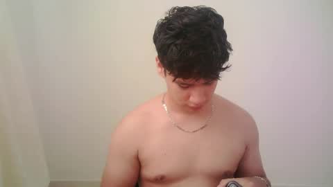 Snapshot of zeus_183 chatting on May 2026 03:17:02 PM zeus_183 online show from May 2026 03:17:02 PM