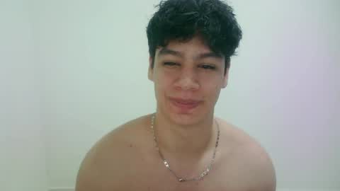 Snapshot of zeus_183 chatting on May 2026 05:23:02 AM zeus_183 online show from May 2026 05:23:02 AM