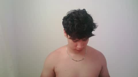 Snapshot of zeus_183 chatting on May 2026 03:07:01 PM zeus_183 online show from May 2026 03:07:01 PM