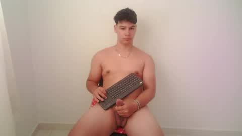 Snapshot of zeus_183 chatting on May 2026 02:59:01 PM zeus_183 online show from May 2026 02:59:01 PM