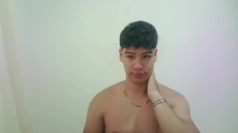 Snapshot of zeus_183 chatting on May 2026 11:29:01 AM zeus_183 online show from May 2026 11:29:01 AM