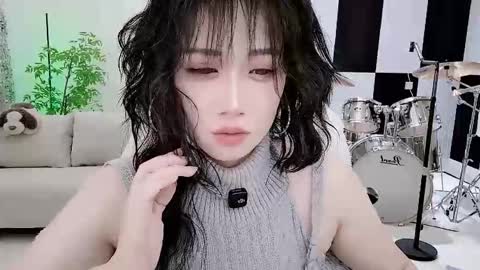 zhen online show from October 2025 01:03:02 PM