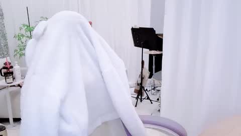 zhen online show from November 2025 07:14:01 AM