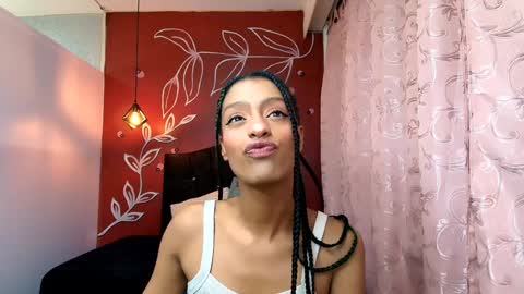 Zia Green online show from December 2024 05:01:01 AM