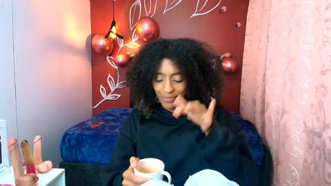 Zia Green online show from January 2025 03:30:02 PM