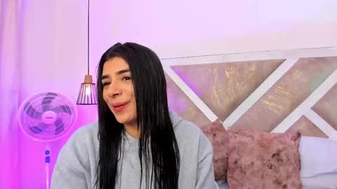 Snapshot of ziamiller chatting on May 2026 11:19:01 AM zia online show from May 2026 11:19:01 AM