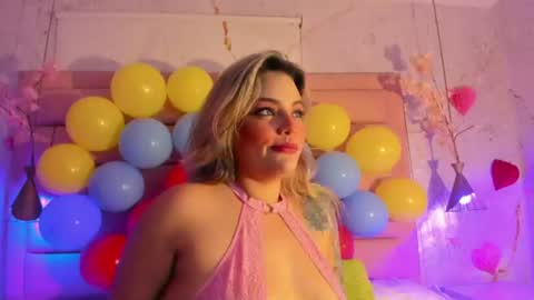 Snapshot of zihaadams_ chatting on June 2026 04:00:01 AM zihaadams_ online show from June 2026 04:00:01 AM