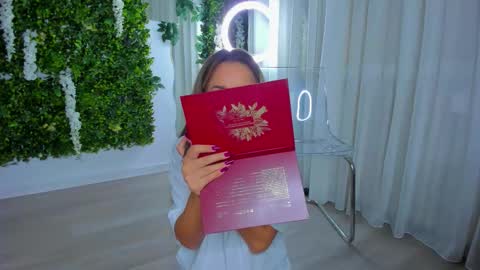 Galli online show from October 2025 09:31:01 PM