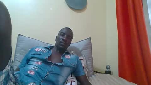 Zlatann2012 online show from October 2025 11:51:02 AM