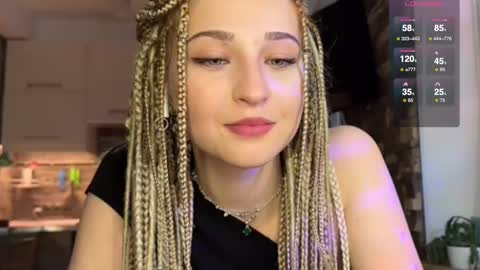 Snapshot of zoe__0 chatting on March 2025 02:51:02 PM Zoe online show from March 2025 02:51:02 PM