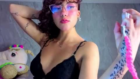 zoe_ch_ online show from July 2026 03:02:02 AM