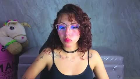 zoe_ch_ online show from July 2026 03:15:01 AM