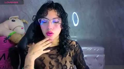 zoe_ch_ online show from July 2026 03:06:02 AM