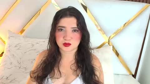 zoe_cuttee online show from January 2026 11:45:02 AM