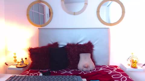 zoe_hecate online show from March 2026 02:46:02 PM