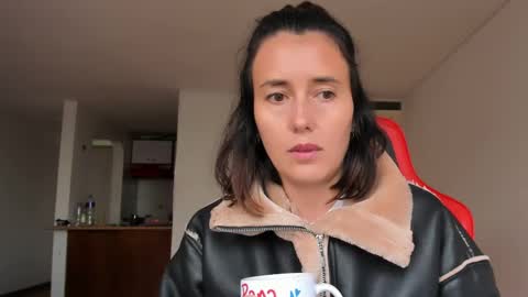 ZOE online show from February 2025 10:04:01 PM